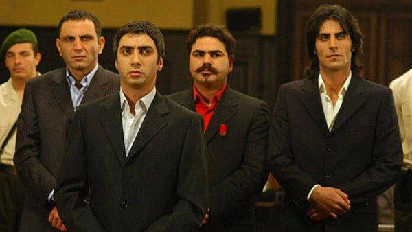 Başarılı dizinin tüm karakterleri Türk televizyonlarına damgasını vururken, bu karakterleri canlandıran oyuncuların ise kariyerlerinde büyük bir çıkış noktası oldu.