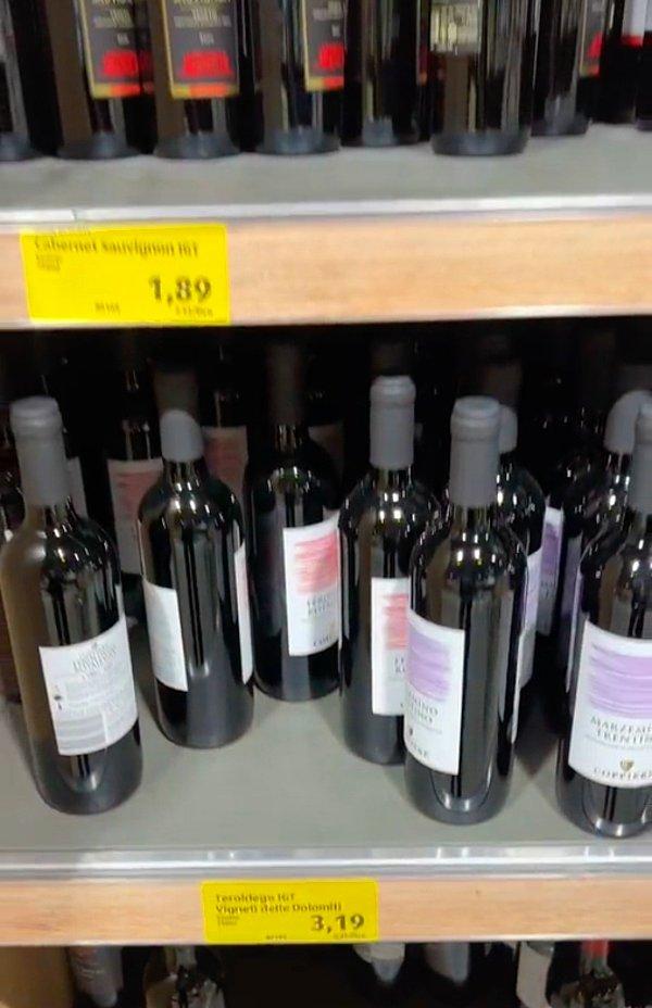 Marketteki şaraplar genelde 1 Euro civarı ama biraz kaliteli olsun derseniz 3,19 Euro.