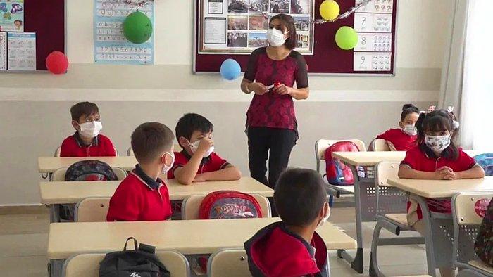 MEB'den Okullara Müjde: Sosyal Etkinlik Yasağı Kalktı!