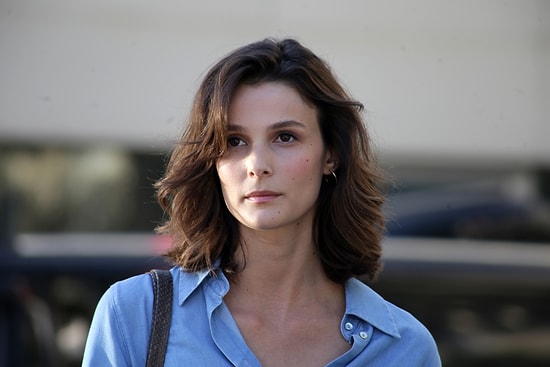 Büşra Develi Pijamasıyla Yakalandı! "Çok Utandım..."