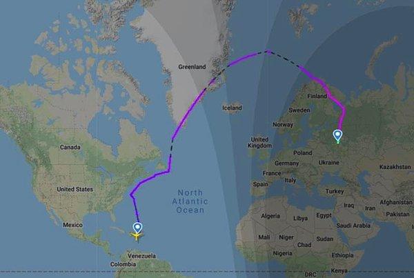 Öte yandan, Aeroflot'un Dominik Cumhuriyeti'ndeki Punta Cana'dan Moskova'ya giden SU157 uçuşu, ana üssüne ulaşmak için pazar gecesi ABD'nin doğu kıyısından geçip Finlandiya'nın doğusu üzerinden güneye uçarak abartılı bir yukarı yönlü eğim çizmek zorunda kaldı.