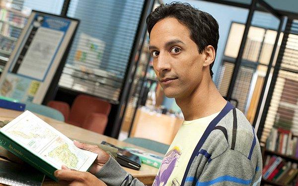 1. 'Community'den Abed aslında belgeseli çekerken zihinsel ve duygusal olarak işkence gördü.