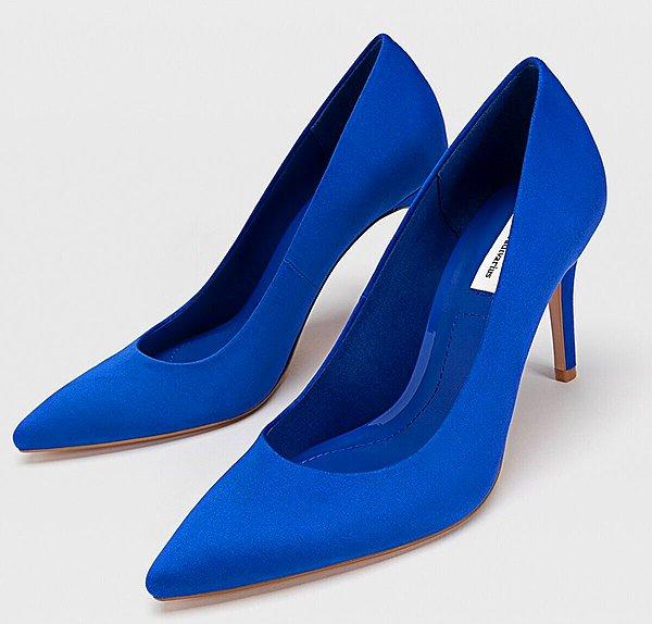 1. Gece mavisi rengini stilinize adapte edin! 💙