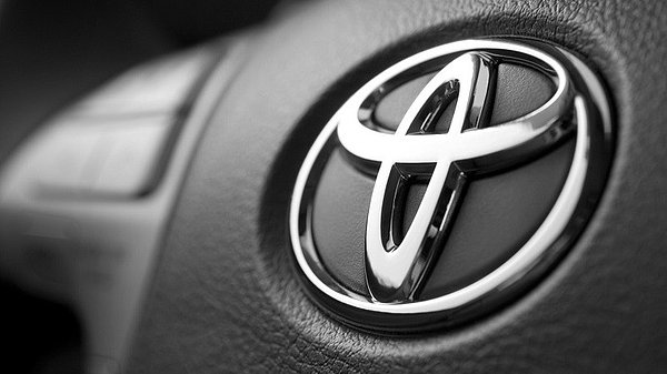 Toyota'dan yapılan açıklamaya göre, geçen yıl 230 bin araç üreten Toyota Otomotiv Sanayi Türkiye, bu araçların 188 binini ihraç etti.