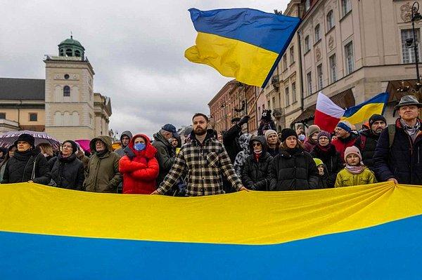 İki ülke arasında alevlenen savaşın başlamasıyla yeniden harekete geçen taburun ideolojisi her ne kadar tepki görse de Ukrayna ordusuna olan yardımlarından dolayı şimdilik büyük destek topladılar.