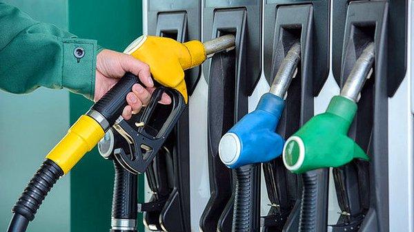 Geçen haftalarda yaklaşık 2 TL indirim gelen benzin ve motorin gruplarında ise fiyat değişikliği beklenmiyor.