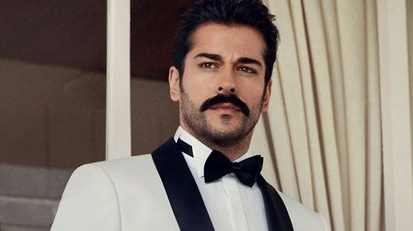 Burak z ivit GQ d l T renine Damga Vuran Konu mas yla Fahriye Evcen 