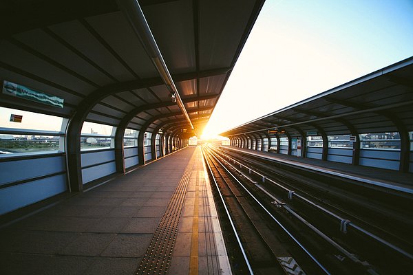 15. Tren istasyonunda soluduğunuz havanın %15'i insan derisi.