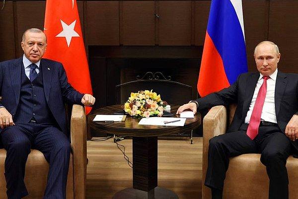 Ancak Türkiye ve Rusya, dış ilişkiler konusunda geçmiş yıllarda sık sık birbirlerine zıt kararlar aldı.