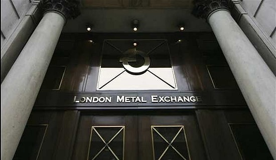 Metal Fiyatları Çıldırdı: İşlemler Durduruldu!