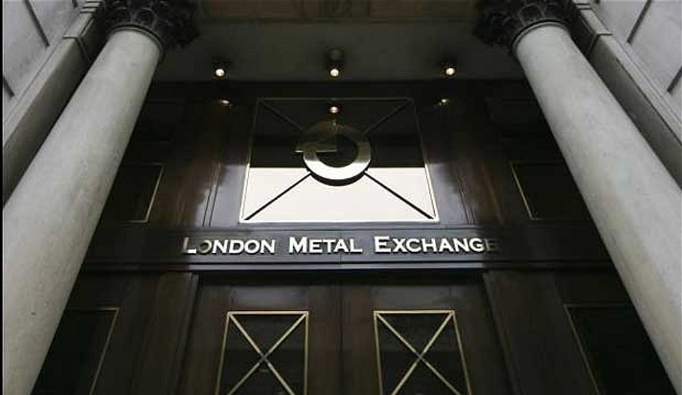 Metal Fiyatları Çıldırdı: İşlemler Durduruldu!