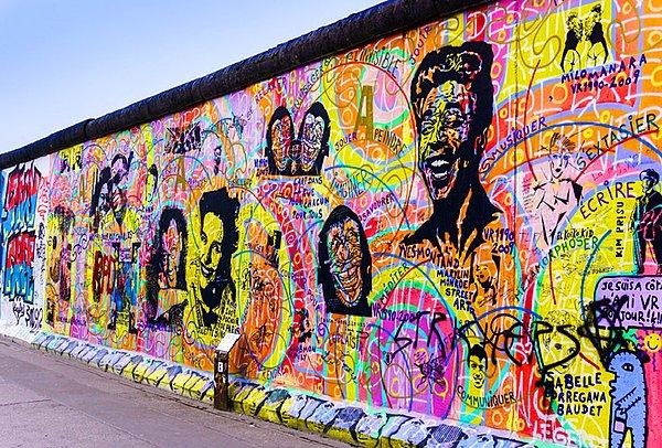 4. Berlin Duvarı - Almanya