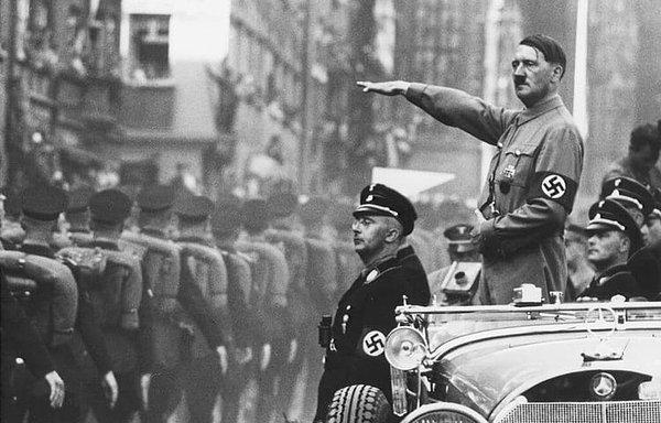 1930'lara gelindiğinde yolunun şeytani deha Adolf Hitler ile kesişmesiyle zihninde bilim kıvılcımları çakacaktı.