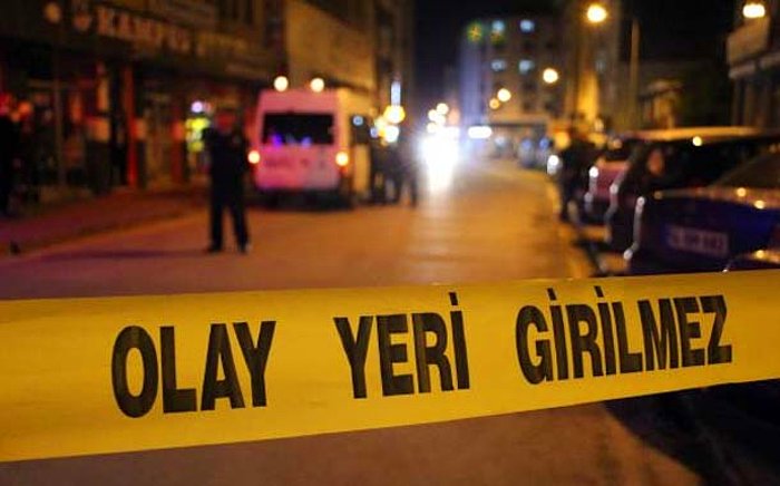 Temizlediği Ruhsatsız Tabanca Ateş Aldı: Kendisini, Kızını ve Yeğenini Vurdu