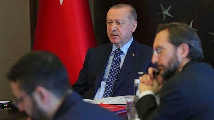 Erdoğan, Putin Görüşmesinin Ayrıntılarını MYK'da Anlattı: 'İşgale de Yaptırımlara da Karşıyız'