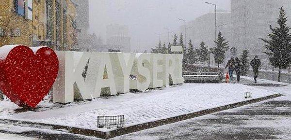 Kayseri'de Yarın Okullar Tatil mi?