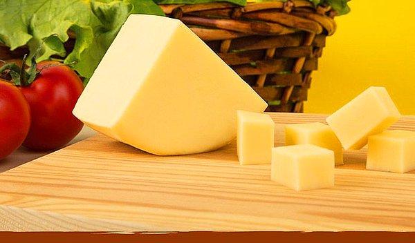 Kaşar Peynirinin Vücuda Yararları Nelerdir? Kaşar Peynirinin Faydaları ve Zararları