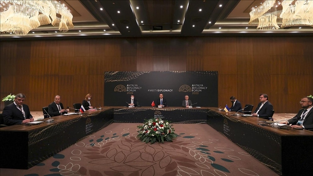 Lavrov-Kuleba Görüşmesi: Antalya'daki Kritik Zirve Sona Erdi