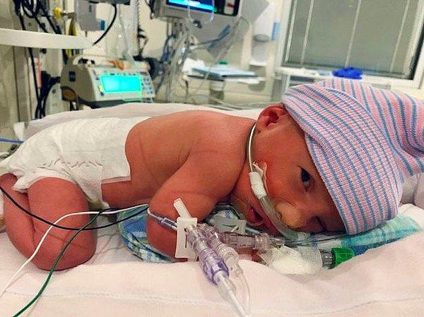Caroline önce 2021 yılının Ocak ayında oğlu Josie’yi dünyaya getirdi ve 6 ay sonra da tekrar doğum yaptı.