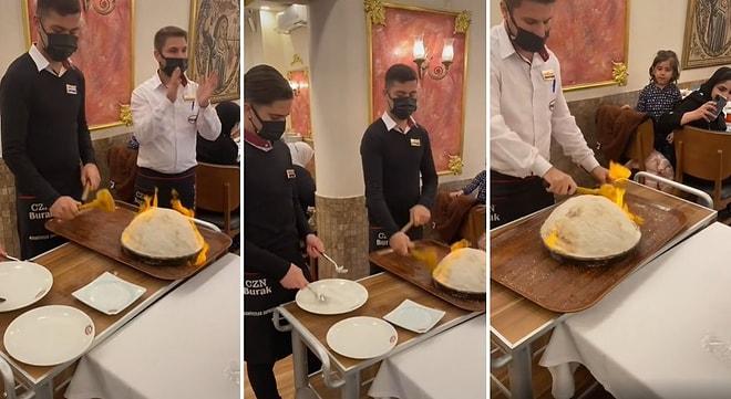 50 TL'lik Yemek Nasıl 5000 TL Olur?: CZN Burak'ın Garsonlarından Müşterilere Kaşık ve Tokmak ile Ritim Şovu