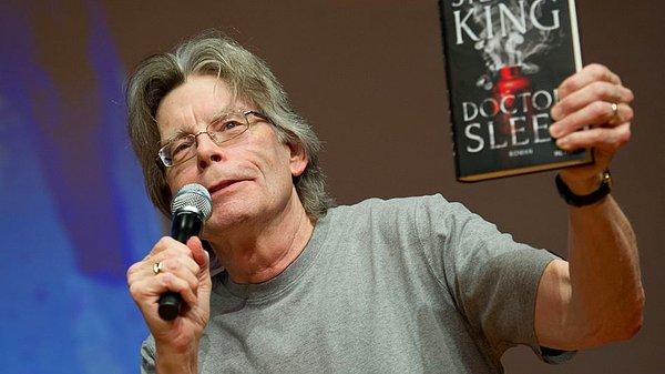 23. Stephen King, kendi şaheseriden uyarlanan kült film The Shining'in hayranı değil.