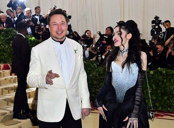 4. Dünyanın en zengin iş insanı ve Tesla ile SpaceX'in CEO'su Elon Musk hakkında eski sevgilisi Grimes çarpıcı açıklamalarda bulundu.