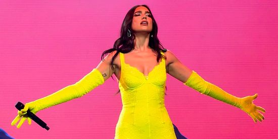 Müzik Dünyasına Hızlı Bir Giriş Yapan Dua Lipa'nın En Başarılı 14 Şarkısı