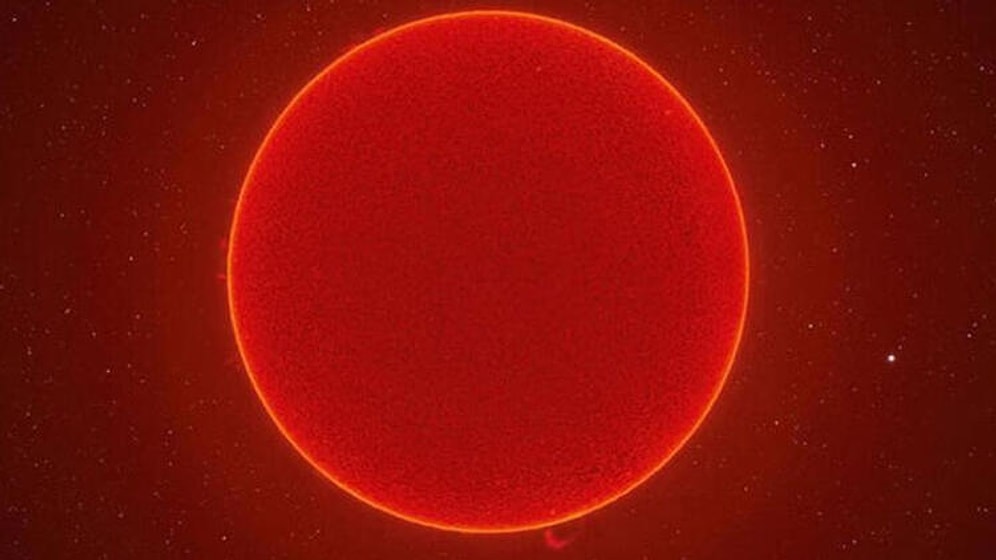 Prof. Dr. Yaşar: 'Güneşteki Patlamalar Azaldı, Şiddetli Soğuk Yaşandı'