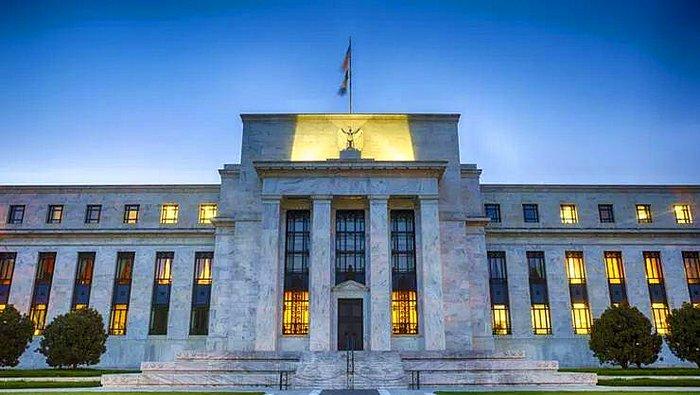 Fed'in Savaşı Şimdi Başlıyor: Uzmanlar Faiz ve Enflasyon Beklentilerini Açıkladı