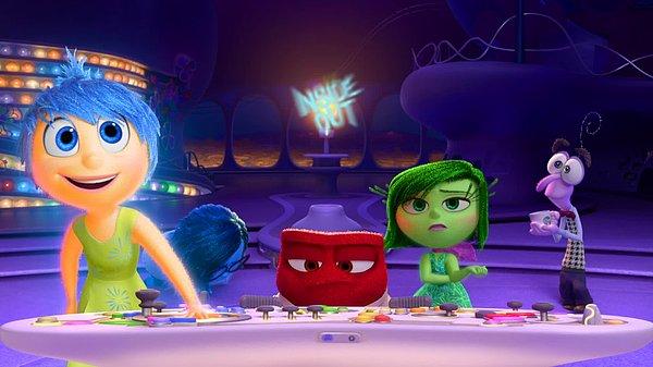 1. Pixar, Inside Out devam filminin 2024 yılında vizyona gireceğini duyurdu.