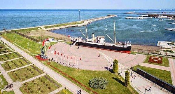 1999 yılında Samsun Valiliği geminin aynısını müze olarak inşa etmeye karar verdi.