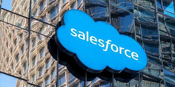Slack'in sahibi olan Salesforce, geçtiğimiz günlerde Rusya'dan çekileceğini duyurmuştu. Konuyla ilgili açıklama yapan Slack, yaptırımlara uymak zorunda olduklarını ifade ederek şu ifadelere yer verdi:
