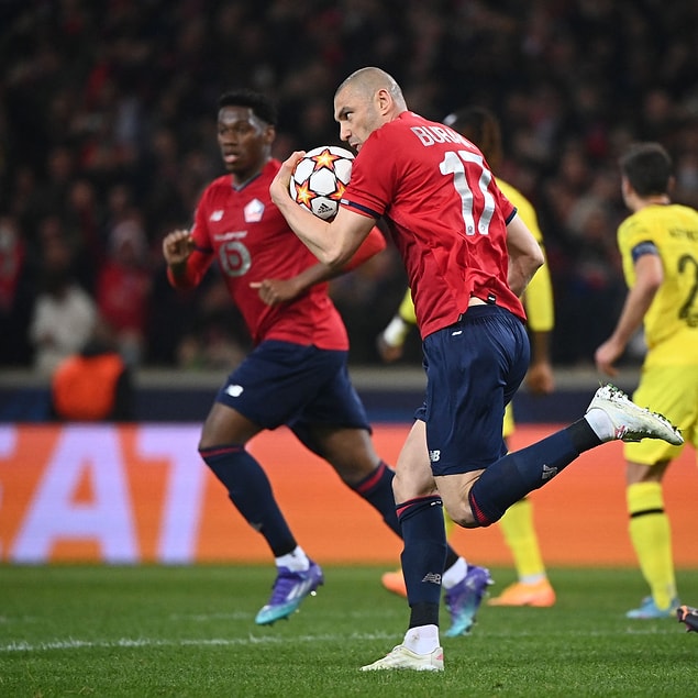 Burak Yılmaz attığı bu golle eleme turlarında gol atan en yaşlı 3. futbolcu oldu. (36 yaş, 224 gün) Burak Yılmaz attığı bu golle eleme turlarında gol atan en yaşlı 3. futbolcu oldu. (36 yaş, 224 gün)