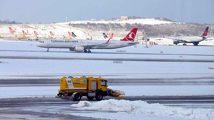 THY, Olumsuz Hava Koşulları Nedeniyle Yarın İstanbul'dan Yapılacak 57 Uçuşu İptal Etti