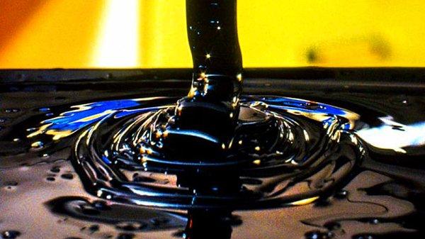 Rus petrolünün piyasaya akışının engelleneceği endişeleri petrol fiyatlarını destek veriyor