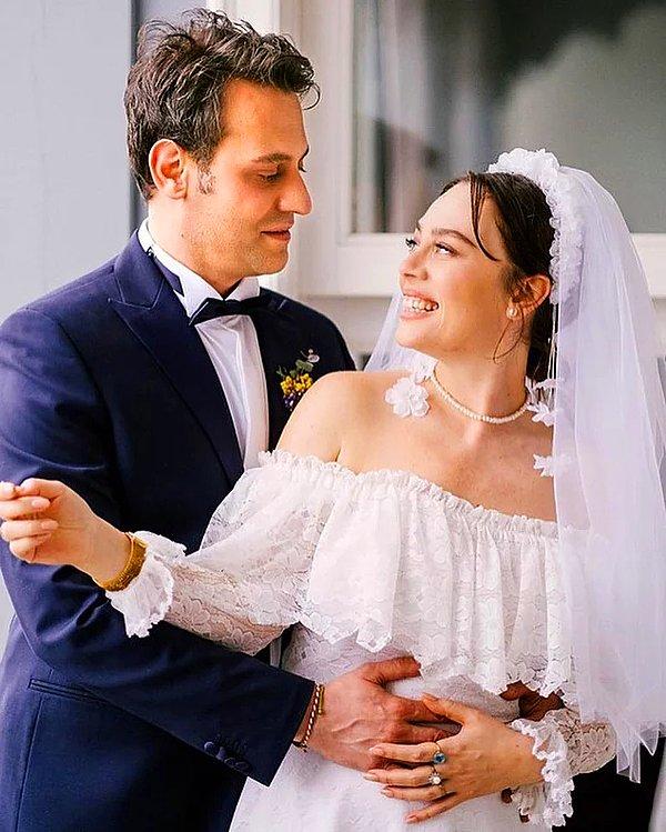 11. Hamile olduğu iddia edilen Demet Evgar 6 yıldır birlikte olduğu işletmeci sevgilisi Levent Babataş ile evlendi.