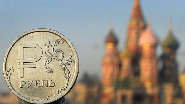 Kredi notunun düşürülmesi Rusya’nın temerrüt sınırında olduğunu gösteriyor