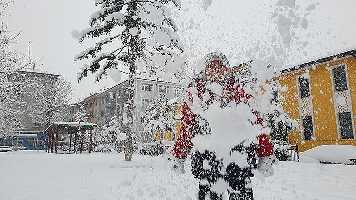 Eğitime Kar Engeli: Hangi İllerde Okullar Tatil Edildi?