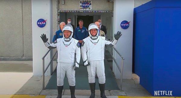 Belgeselde astronotlar Doug Hurley ve Bob Behnken’in SpaceX’le gerçekleştirdiği Demo-2 görevi konu alınıyor.