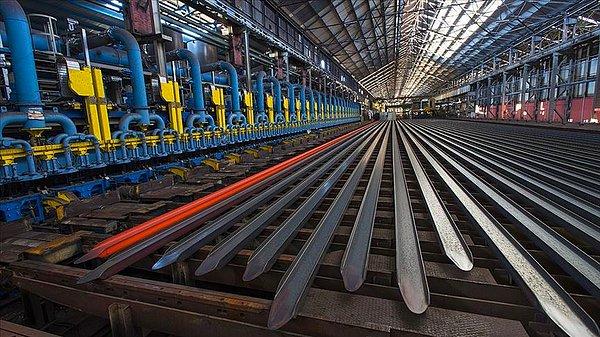 Dünya çapında tedarik sıkıntılarının yaşandığı çelik sektöründe faaliyet gösteren Ereğli Demir ve Çelik Fabrikaları ise geçen yıl 2020'ye göre net karını en çok artıran ikinci şirket oldu.
