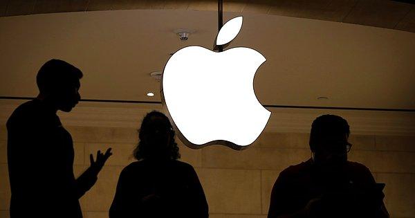 Apple’ın eski çalışanı milyonlarca dolarlık dolandırıcılıkla suçlanıyor.