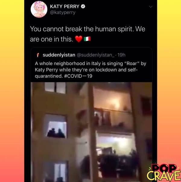 7. Кэти Перри опубликовала видео, на котором итальянцы поют ее песню "Roar" со своих балконов.
