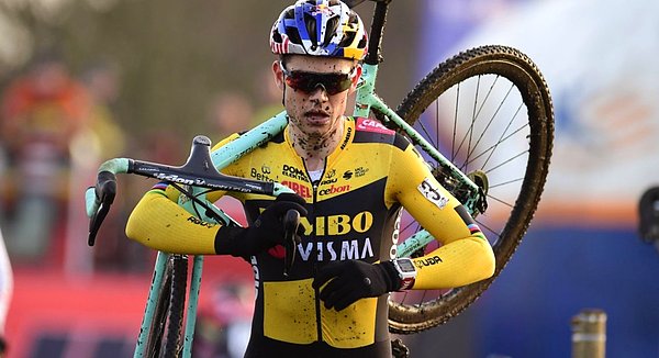 10. Wout van Aert: 2.2 milyon Euro.