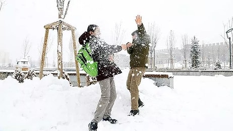 Erzurum'da Yarın Okullar Tatil mi? 24 Mart 2022 Perşembe Erzurum’da Okullar Tatil mi Edildi?