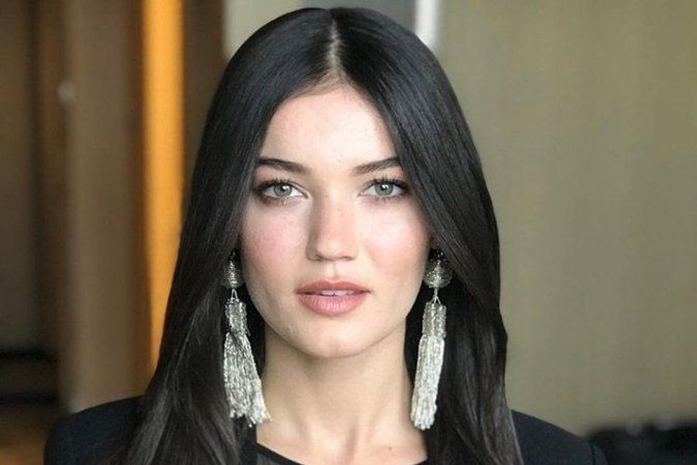 Yargı Dizisinin Ceylin'i Pınar Deniz'in Derin Dekolteli Kıyafetiyle Paylaştığı Fotoğraf Sosyal Medyayı Salladı