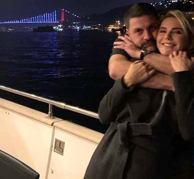 Ece Erken Vefat Eden Eşi Şafak Mahmutyazıcıoğlu'yla Fotoğrafını Paylaştı: "Sanki Ayrılacağımızı Biliyorduk..."