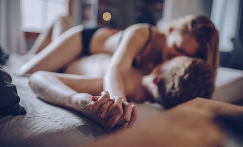 Cinsel İlişkide Neden Ağrı Olur? Ağrı Olmaması İçin Ne Yapmalı?