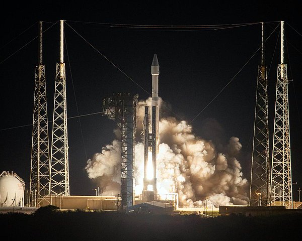 ABD Ulusal Havacılık ve Uzay Dairesince (NASA) destek verilen ESA'nın Solar Orbiter gözlem uydusu, Güneş ile ilgili bilgileri daha da derinleştirmek için Şubat 2020'de ABD'deki Cape Canaveral Uzay Üssü'nden fırlatılmıştı.