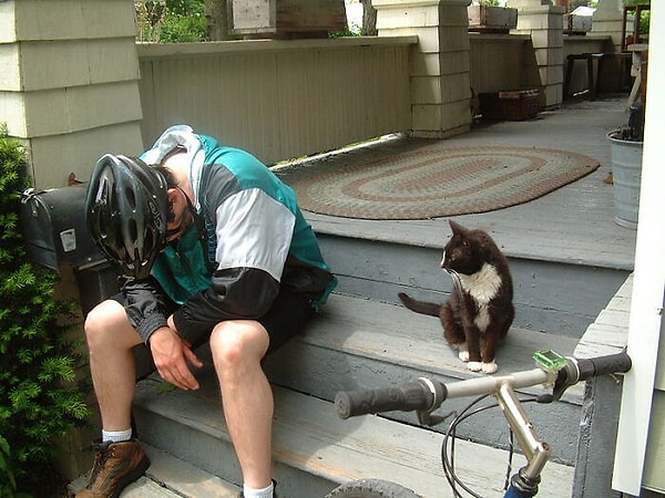 11. "Я научился кататься на велосипеде в возрасте 24 лет."