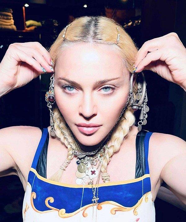 Dünyaca ünlü sanatçı Madonna, Bored Ape Yacht Club NFT'sini satın aldı.